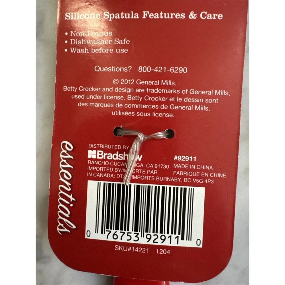 Betty Crocker 2012 Silicone Spatula Salad Tongs Basting Brush NWT